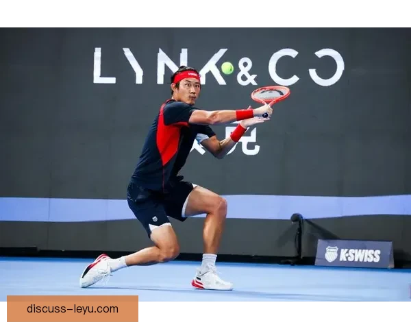 网球界新星崛起引关注大满贯赛场风云再起