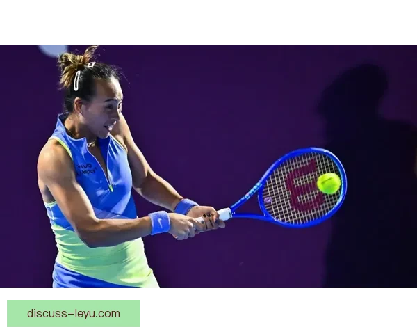 网球赛场最新动态：顶级选手激战四大满贯赛事精彩瞬间