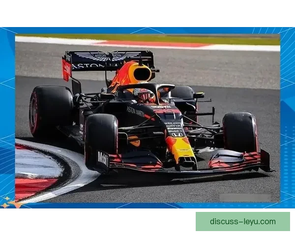 F1赛季最新动态：顶级车队策略调整与车手表现解析