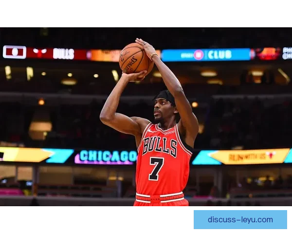 步行者近期阵容调整引关注新赛季战略布局成焦点